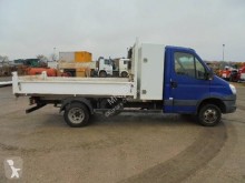Utilitaire benne standard Iveco Daily 35C15L
