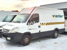 Fourgon utilitaire occasion Iveco 35 S12 12 M3