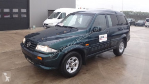 Furgoneta coche 4X4 / SUV Ssangyong Musso 2.3 D (AIRCONDITIONING / AUTOMATIC GEARBOX)
