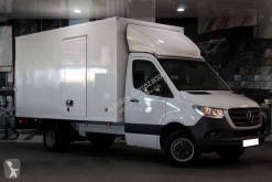 Úžitkové vozidlo veľkoobjemová skriňová dodávka Mercedes Sprinter 519 CDI