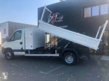 Utilitaire benne Iveco Daily 70C18