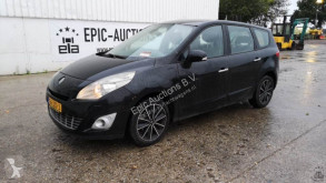 Automobile Renault Grand Scénic 1.5 dCi