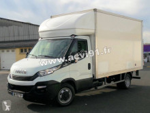 Utilitaire caisse grand volume Iveco Daily 35C16