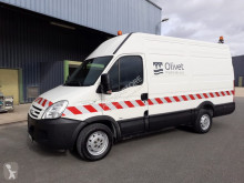 Fourgon utilitaire Iveco 35S14
