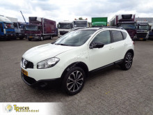 Nissan Auto (Mini-)Van Qashqai + Manual + airco + navi