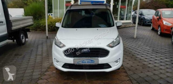 Voiture berline Ford Grand Tourneo Connect Titanium