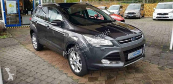 Samochód 4x4 Ford Kuga Titanium