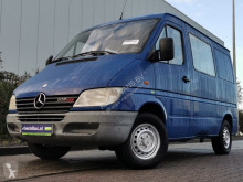 Furgon dostawczy Mercedes 200 208