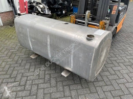 Système de carburation Volvo 21220089 BRANDSTOFTANK 1770X710 MM