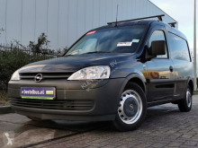 Furgão comercial Opel Combo