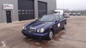 Mercedes Classe E E220 (AIRCONDITIONING) bil sedan begagnad