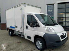 Peugeot Boxer Koffer mit Ladebordwand *Klima* furgon dostawczy używany