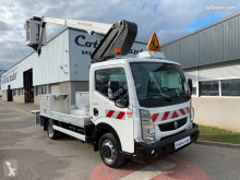 Carrinha comercial plataforma Renault Maxity
