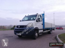 Furgoneta Utilitaire Renault TRUCKS