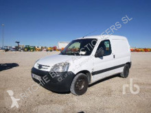 Véhicule utilitaire Peugeot Partner
