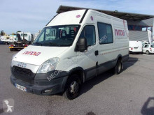 Fourgon utilitaire Iveco Daily 35C17