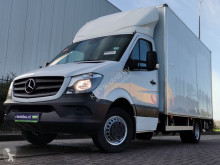 Utilitaire caisse grand volume Mercedes Sprinter 516 bakwagen + laadklep