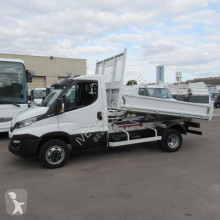 Utilitaire benne standard Iveco Daily 35C15