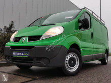 Renault Trafic furgão comercial usado