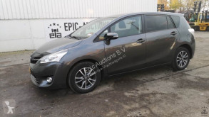 Toyota Verso carro usado