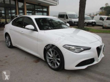 Alfa-Roméo giulia masina berlină second-hand
