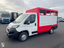 Utilitaire bétaillère Peugeot Boxer