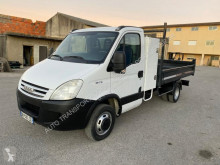 Furgoneta furgoneta volquete estándar Iveco Daily 35C12
