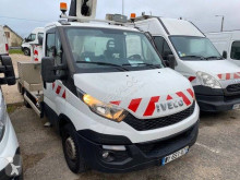 Utilitaire nacelle articulée télescopique Iveco Daily 35S13