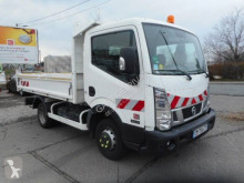 Furgoneta Nissan NT 400 furgoneta volquete estándar usada