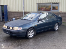 Voiture berline Toyota Carina E 1.6 Automatic Sedan Clean Car