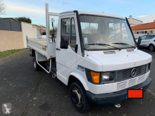 Furgoneta furgoneta volquete estándar Mercedes 408D