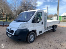 Peugeot Boxer 2,2L HDI 120 CV used dropside flatbed van