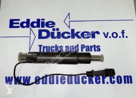 Véhicule utilitaire Mercedes 043280 INJECTOR...