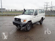 Voiture Toyota Land Cruiser