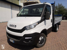 Utilitaire benne tri-benne Iveco Daily 35C13