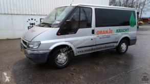 Voiture Ford Transit Tourneo