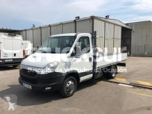 Utilitaire plateau Iveco 35 C15