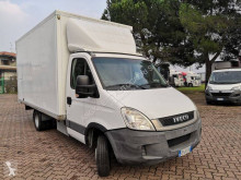 Fourgon utilitaire Iveco Daily 35C11