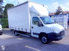 Utilitaire plateau plateau bâché Iveco Daily 35C13