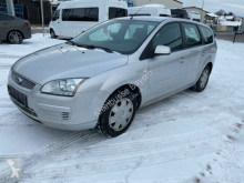 Voiture berline Ford Focus Turnier Fun