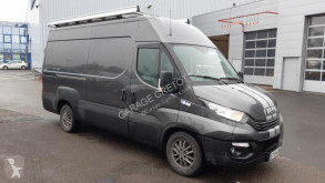 Iveco Daily 35S21V fourgon utilitaire occasion
