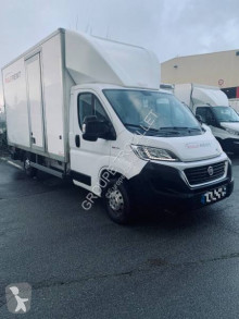 Utilitaire châssis cabine Fiat Ducato