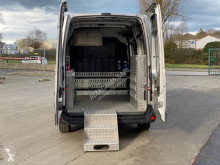 Fourgon utilitaire Renault Master 125