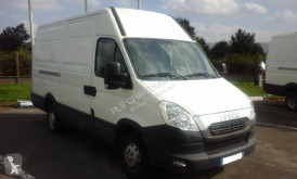 Фургон Iveco Daily 35S13V12