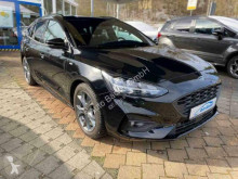 Voiture berline Ford Focus Turnier ST-Line