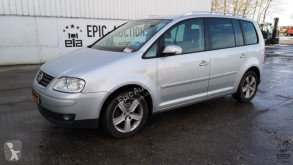 Voiture Volkswagen Touran 2.0 FSI