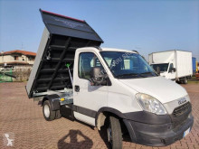 Furgoneta Iveco Daily 35C11 furgoneta volquete volquete trilateral usada