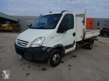 Furgoneta Iveco Daily 35C10 furgoneta volquete estándar usada