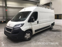 Voiture Peugeot Boxer