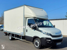 Utilitaire caisse grand volume Iveco Daily 35C16